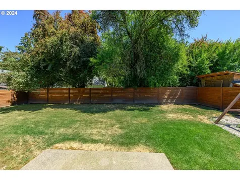 510 N School Street Newberg OR 97132