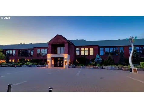 510 N School Street Newberg OR 97132