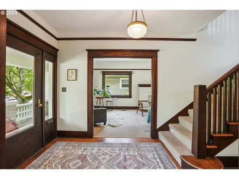 2324 Ne Mason Street Portland OR 97211