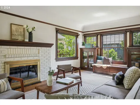 2324 Ne Mason Street Portland OR 97211
