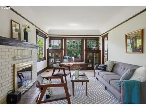2324 Ne Mason Street Portland OR 97211