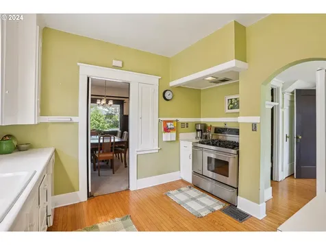 2324 Ne Mason Street Portland OR 97211