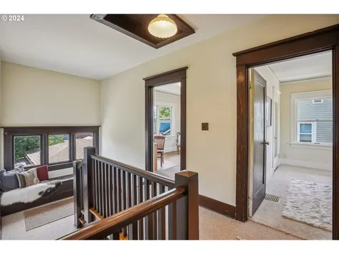 2324 Ne Mason Street Portland OR 97211