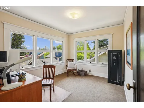 2324 Ne Mason Street Portland OR 97211