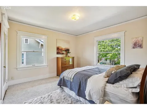 2324 Ne Mason Street Portland OR 97211