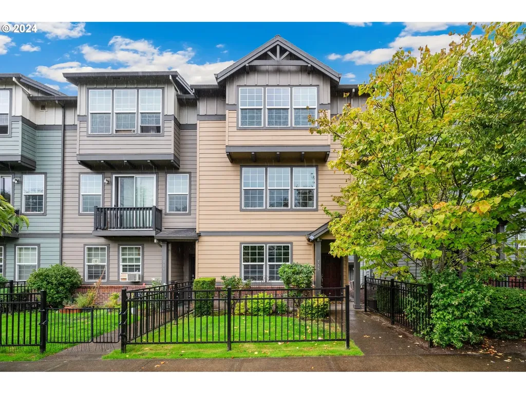 715 N Little Oak Street Newberg OR 97132