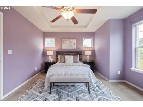 715 N Little Oak Street Newberg OR 97132