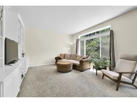 2860 Barbados Drive Eugene OR 97408