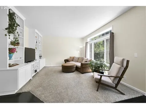 2860 Barbados Drive Eugene OR 97408