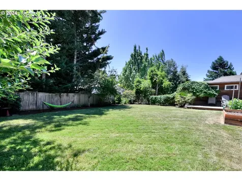 2860 Barbados Drive Eugene OR 97408