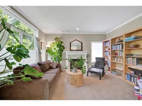 2860 Barbados Drive Eugene OR 97408