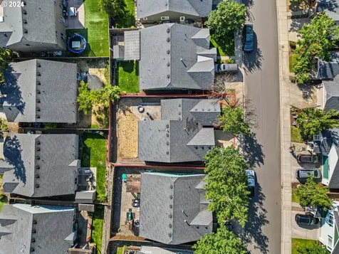 4859 Glacier Drive Springfield OR 97478