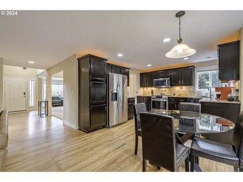 253 N Lotus Isle Drive Portland OR 97217