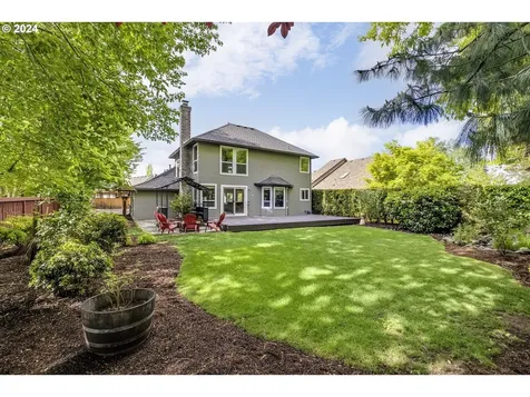 253 N Lotus Isle Drive Portland OR 97217