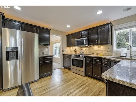 253 N Lotus Isle Drive Portland OR 97217