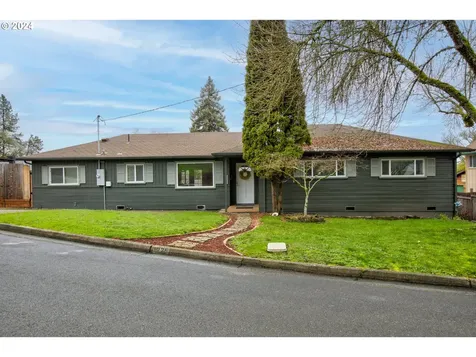 1225 Ne Beulah Drive Roseburg OR 97470