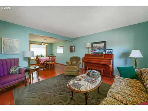 1460 Sw Susan Lane Mcminnville OR 97128