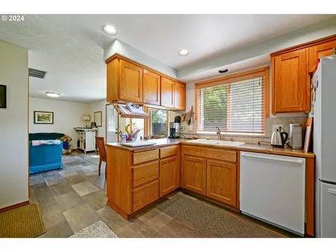 1460 Sw Susan Lane Mcminnville OR 97128