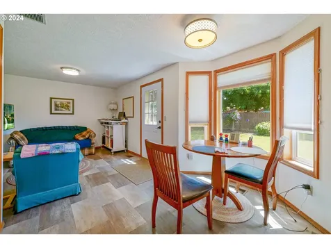 1460 Sw Susan Lane Mcminnville OR 97128