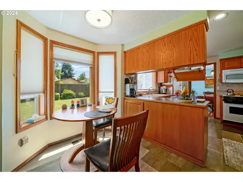 1460 Sw Susan Lane Mcminnville OR 97128