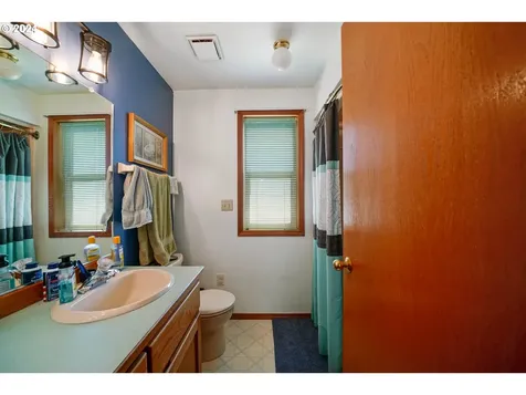 1460 Sw Susan Lane Mcminnville OR 97128