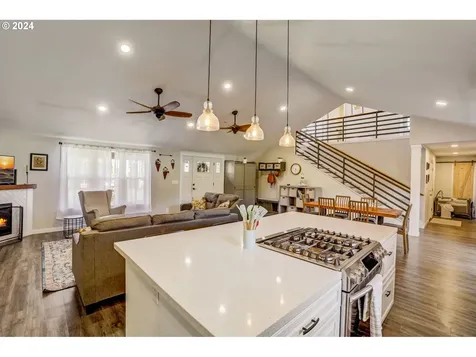 109 Kraft Road Longview WA 98632