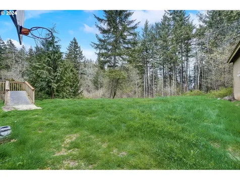 2162 Loop Road Stevenson WA 98648