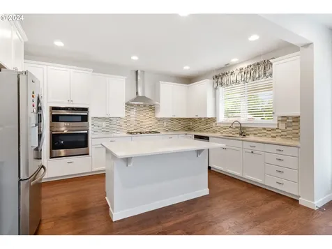 27622 SW Alder Lane Wilsonville OR 97070