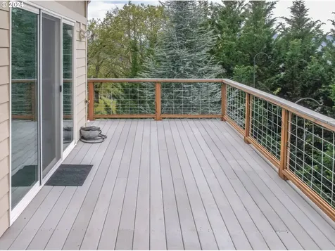 410 Nw Rachel Lynn Way Roseburg OR 97471