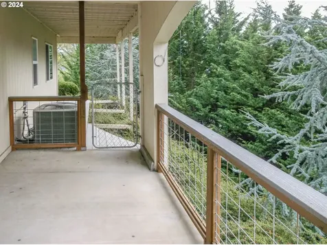 410 Nw Rachel Lynn Way Roseburg OR 97471