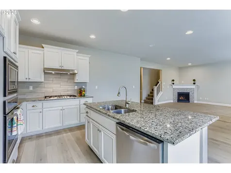 15598 SW Wren Lane Beaverton OR 97007
