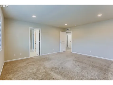 15598 SW Wren Lane Beaverton OR 97007