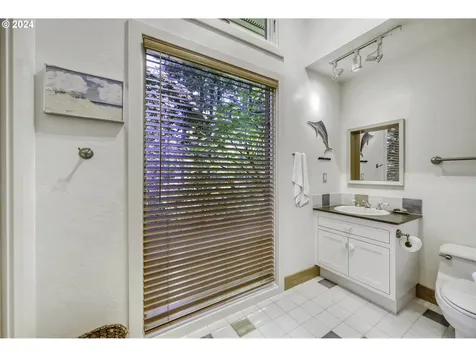 86083 Cherokee Drive Eugene OR 97402