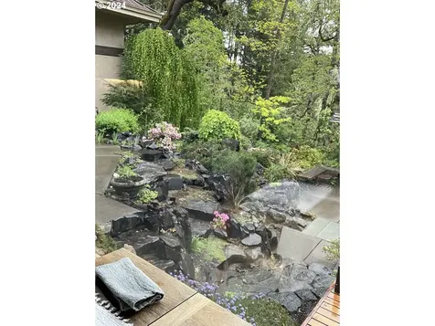 86083 Cherokee Drive Eugene OR 97402