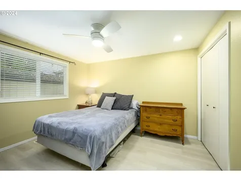 609 N Dolash Court Newberg OR 97132