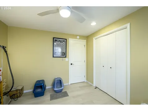 609 N Dolash Court Newberg OR 97132