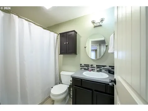 609 N Dolash Court Newberg OR 97132
