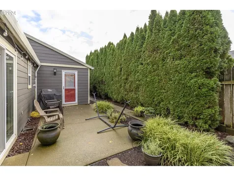 609 N Dolash Court Newberg OR 97132