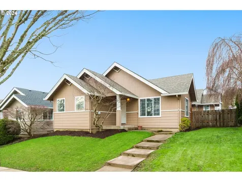 1019 E Foothills Drive Newberg OR 97132