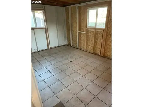 40886 Highway 228 Sweet Home OR 97386