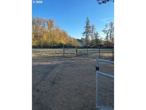 40886 Highway 228 Sweet Home OR 97386