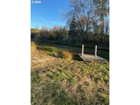40886 Highway 228 Sweet Home OR 97386