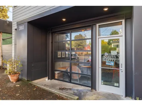 3943 SE 28th Place Portland OR 97202