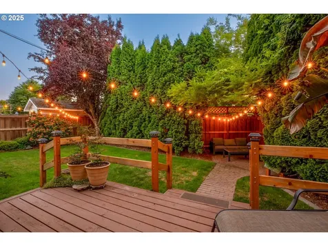 3152 Wolf Meadows Lane Eugene OR 97408