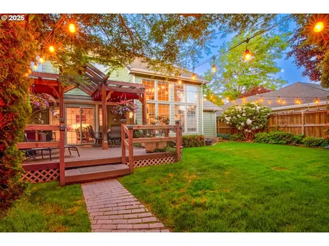 3152 Wolf Meadows Lane Eugene OR 97408