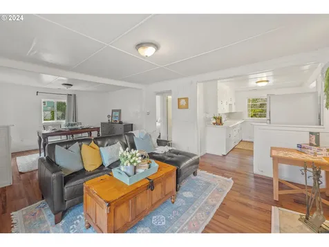 6436 SW Fleet Avenue Lincoln City OR 97367