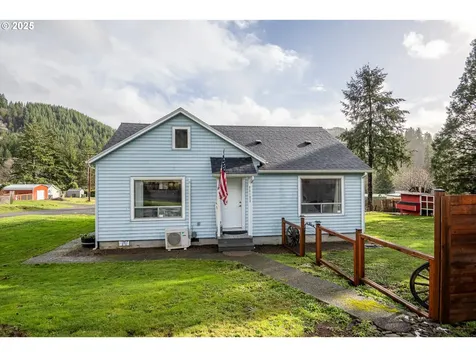 88183 Chestnut Street Mapleton OR 97453
