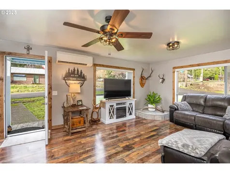 88183 Chestnut Street Mapleton OR 97453