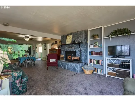 509 NE 2nd Street Enterprise OR 97828