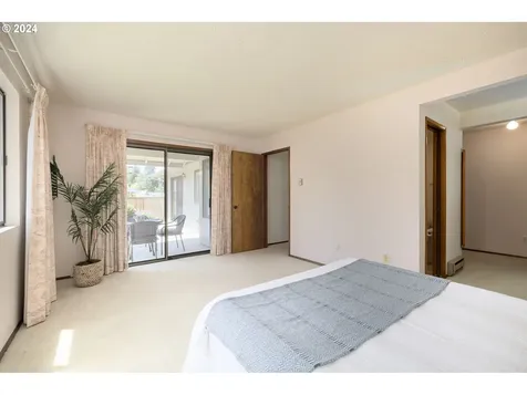 10060 Sw Century Oak Drive Portland OR 97224